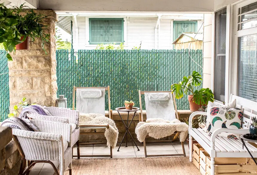 Elevate Your Porch: 10 Stylish Furniture Pieces for Outdoor Bliss