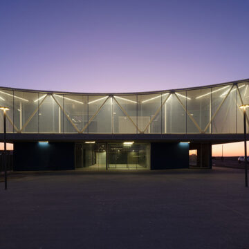 Bridging Worlds Fishery Terminal Lonja De Pescado