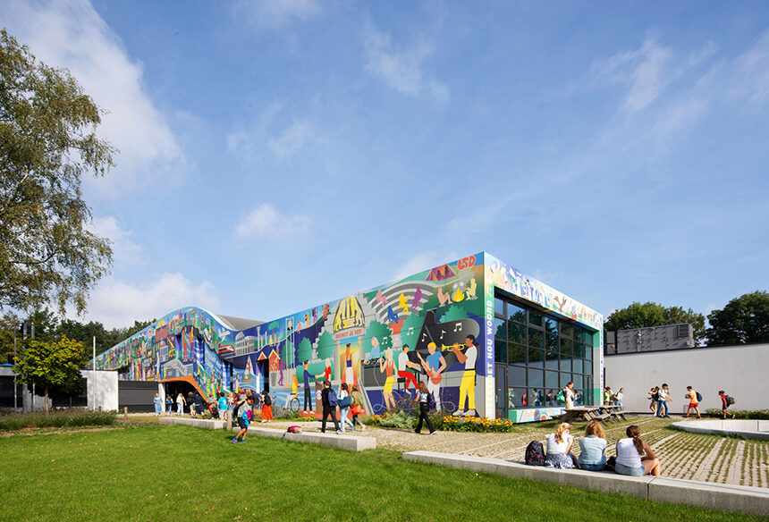 Revitalizing History: Gymnasium Beekvliet in Sint-Michielsgestel, The Netherlands