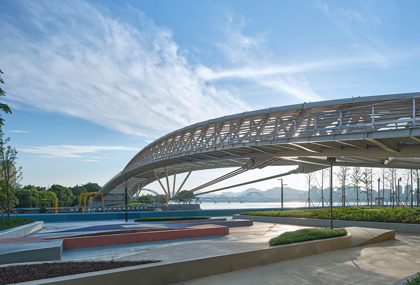 Enhancing Connectivity The Silk Bridge in Hangzhou