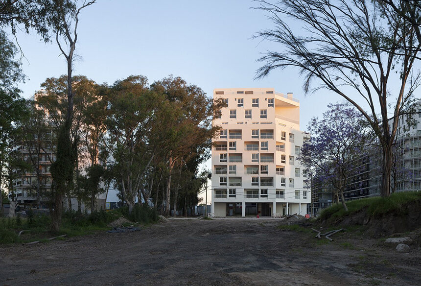 Transforming Urbanity: Housing Development in Buenos Aires