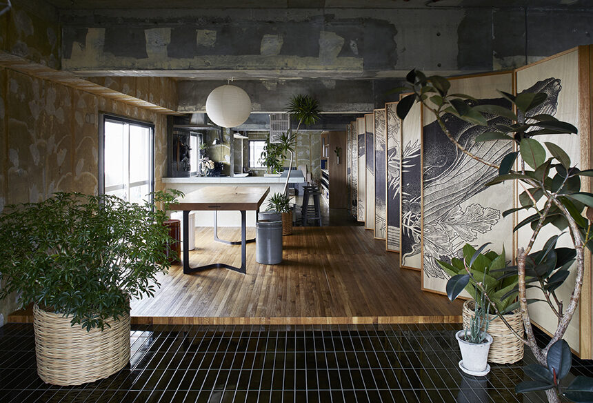 Blending Living and Working: The Fusuma-e House and Office by knof