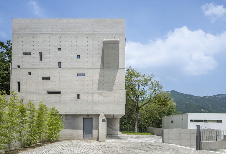 Harmony in Solitude: Meditation Chapel, Kanghwa