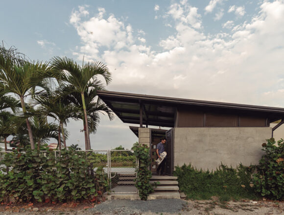 NB2 Skatepark: Carving Concrete Waves in Samborondón, Ecuador