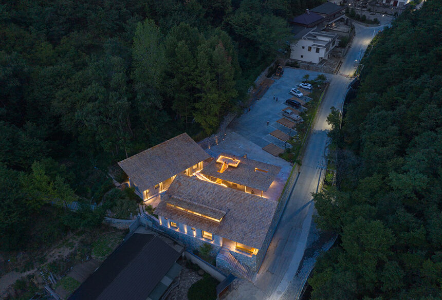 Harmony in Architecture Multifunctional Service Center, Liuba Mountain Scenic Area