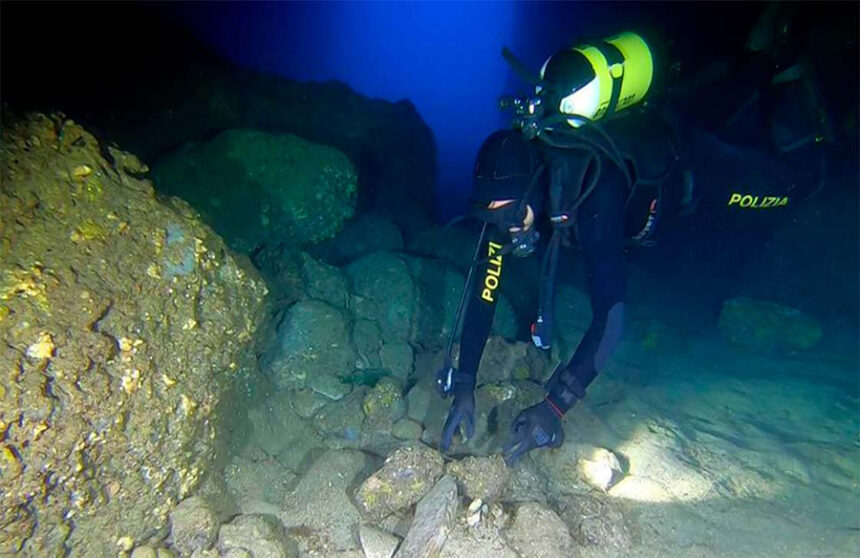 Unveiling the “Neolithic Canoe”: Debunking Myths Surrounding an Obsidian Discovery