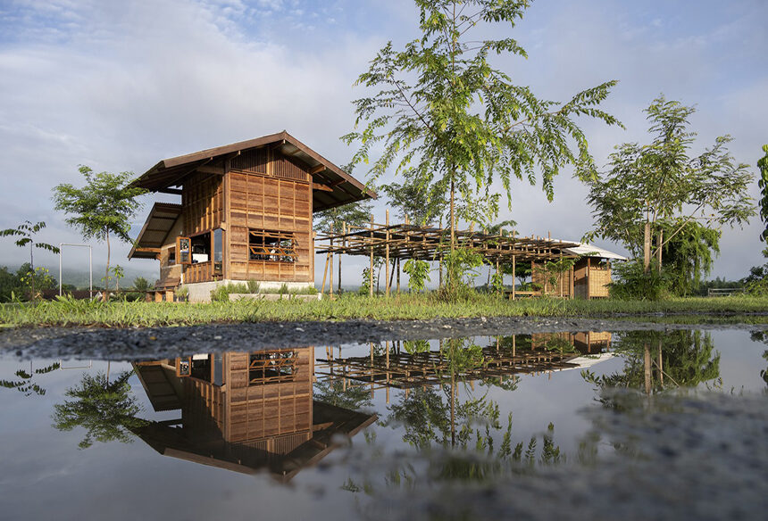 Embracing Nature: Thingamajiggy Coffee Shop in Thailand