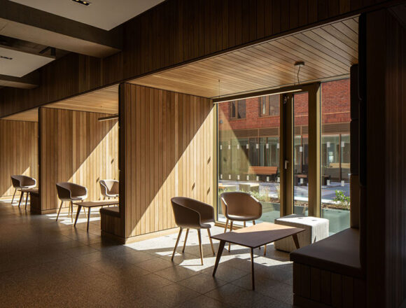 Connecting Nature and Education: Queen’s Business School by TODD Architects