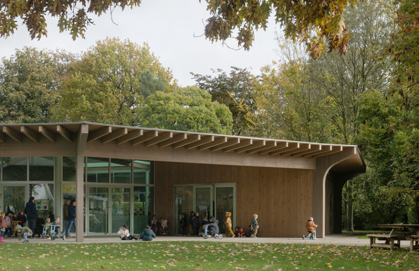 Innovative Design for Educational Spaces: University Building in Aartselaar, Belgium