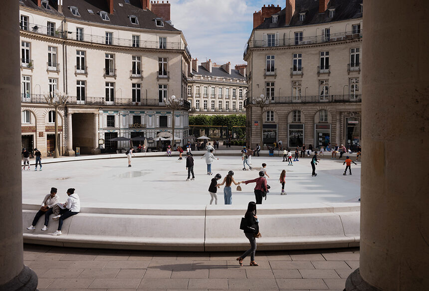 Rediscovering Nantes: The VERSUS Installation