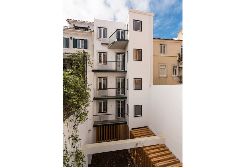 Sb44 Building | ÔCO